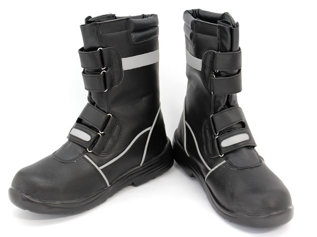 安全靴 半長靴マジック式 反射テープ付 - 警備用品・防犯用品 プロショップ 株式会社タンタカ
